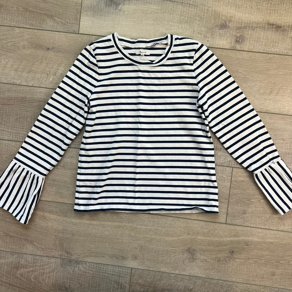 Madewell Striped Bell Sleeve Top Womens Medium Navy Cream Ruffle Cuff J9524